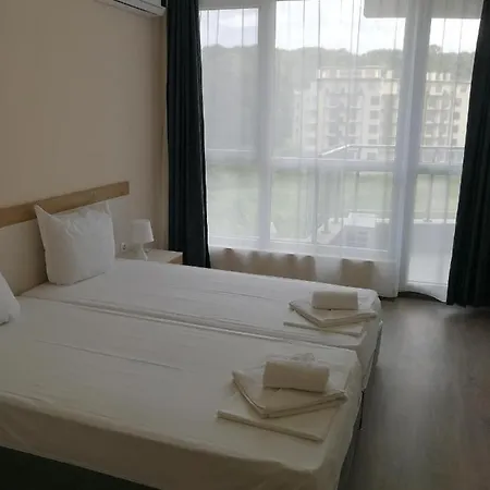Donchevi Apartman *