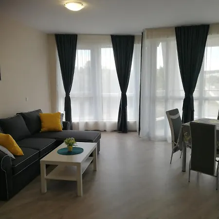 Donchevi Apartman *