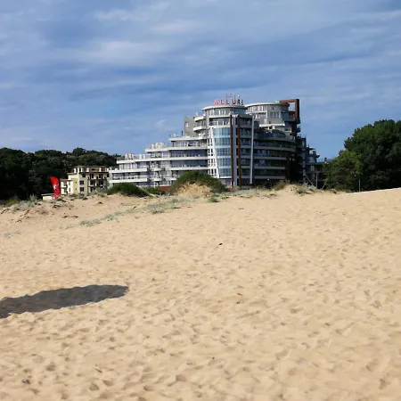 Donchevi Apartman *